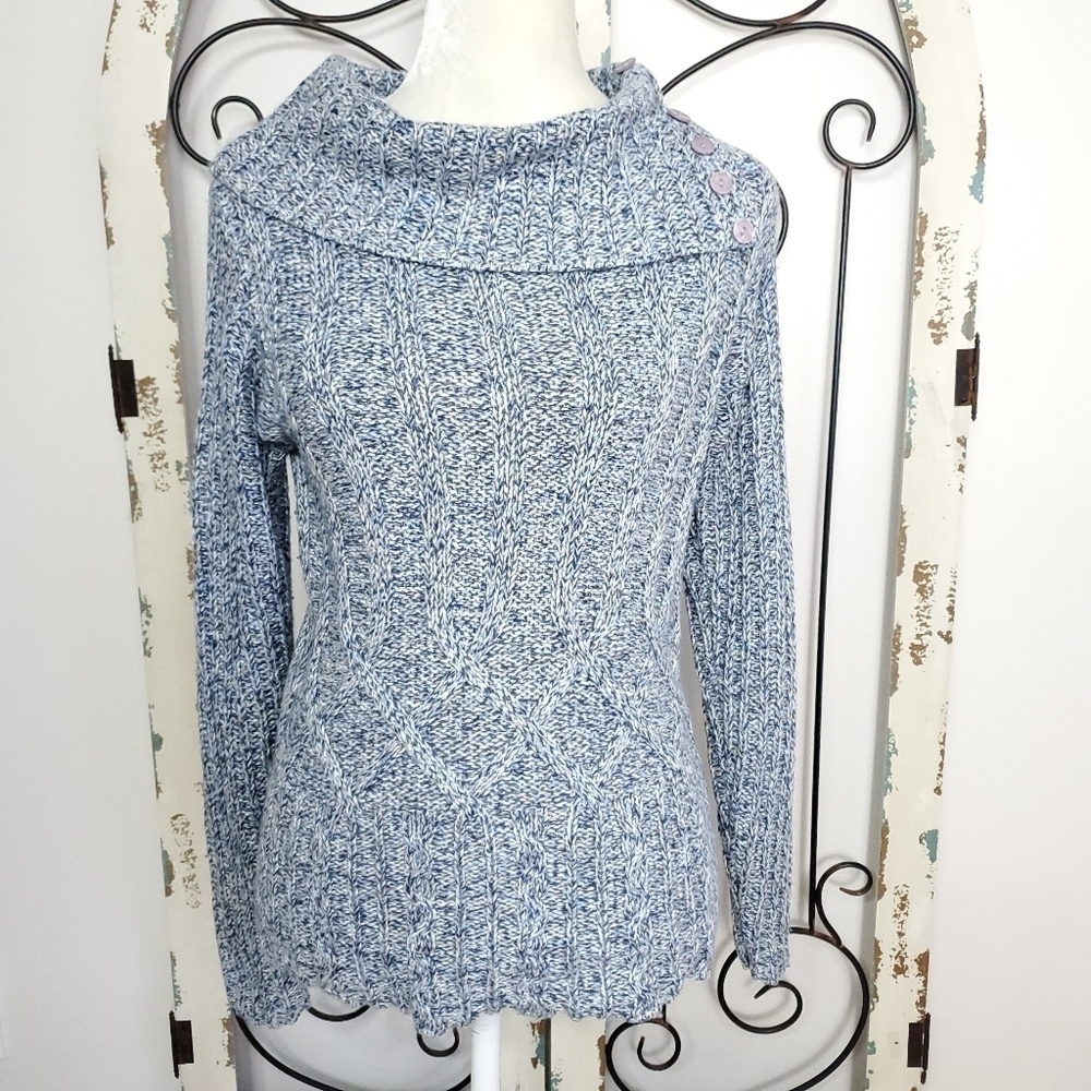 3/$15 sale Dress Barn cable knit sweater medium